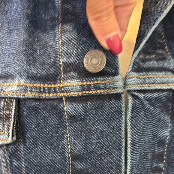 Levi's Blue Lightweight Shirt Jacket Classic Style New With Tags
Size Me… - Picture 2 of 13